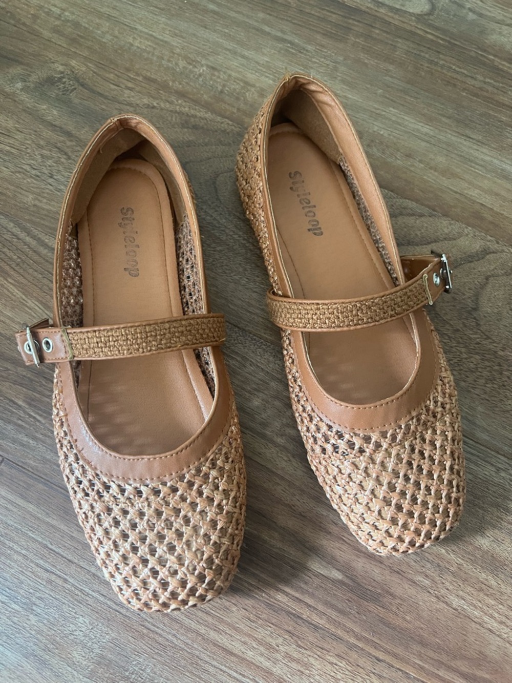 Stylish Woven Mary Jane Flats with strap